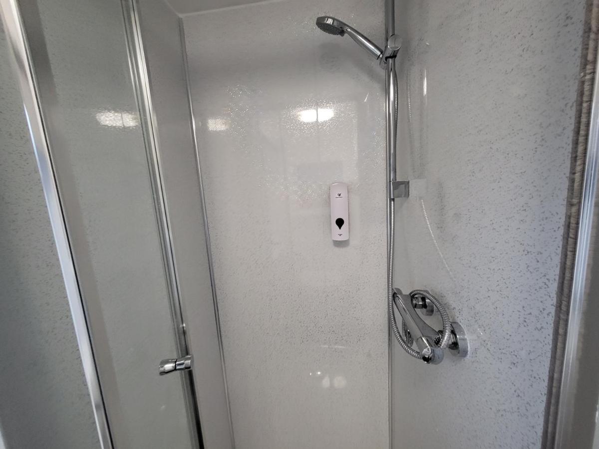 Premier Studios Nottingham - Tring Vale Екстер'єр фото